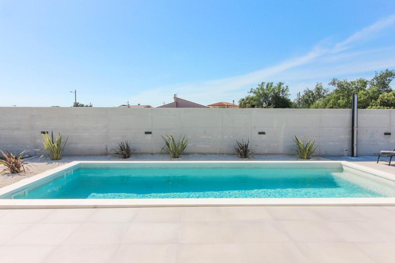 Modern With Private Pool In